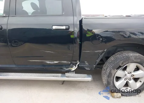 2015 Ram 1500 Lone Star z USA, uszkodzony, nr VIN 1C6RR6LT7FS582897